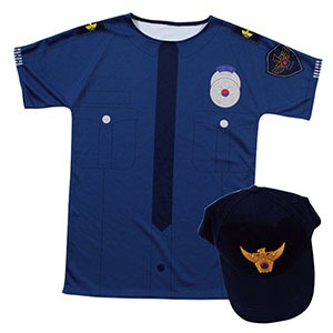 경찰 티셔츠와 모자